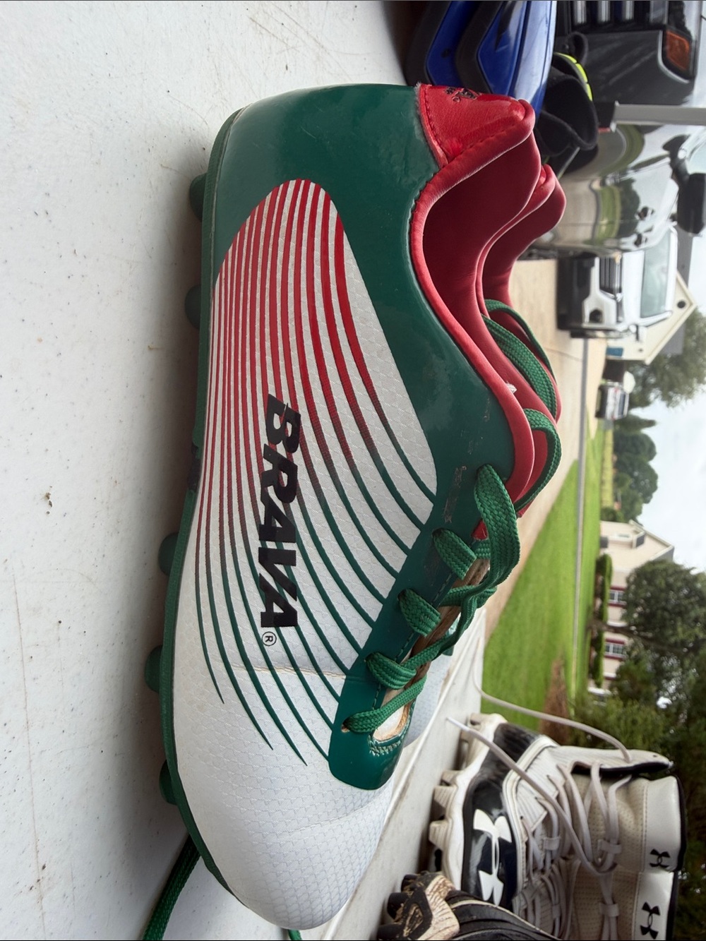 Youth Brava MX Warrior Soccer ⚽️ Cleats Size 1D